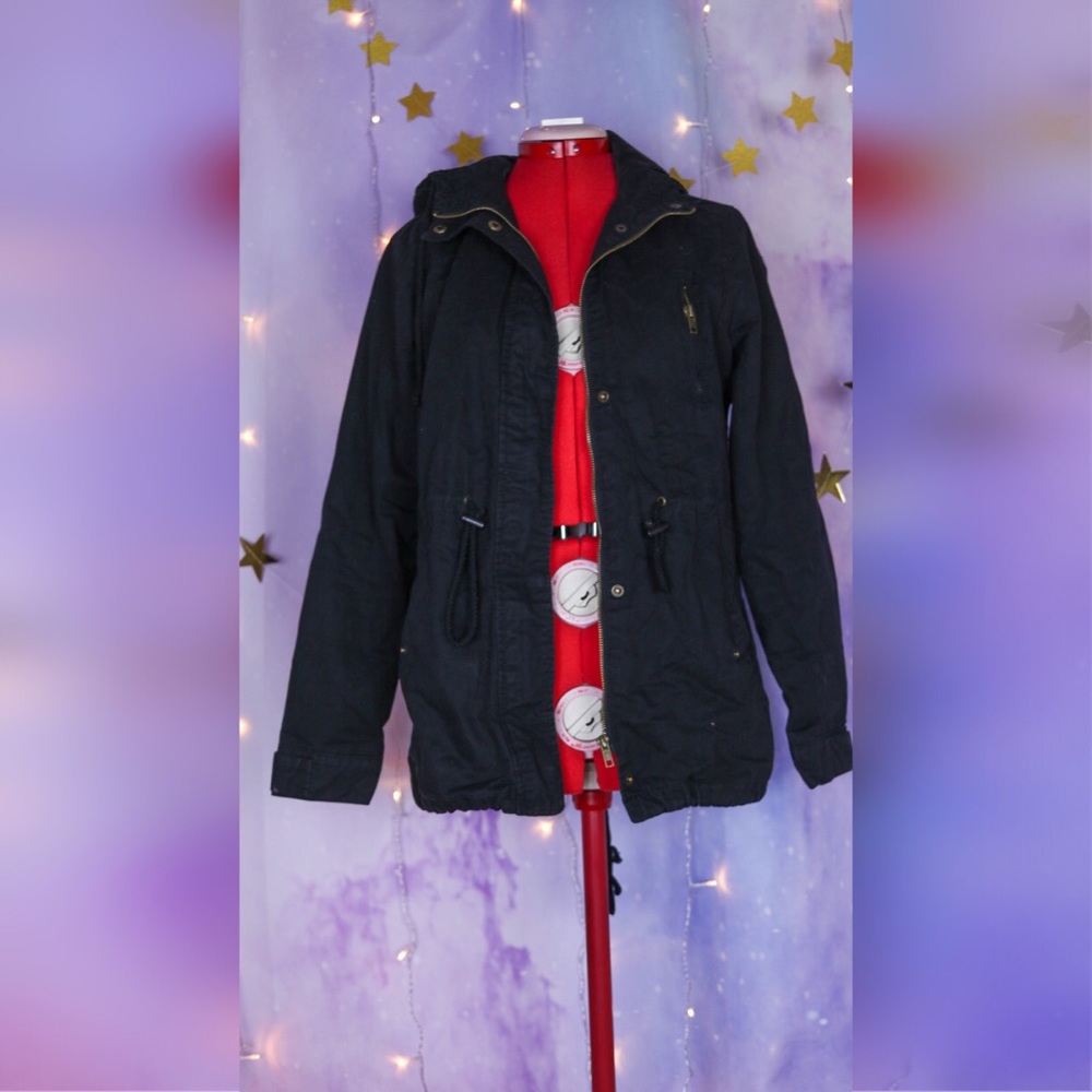 Black zip up hooded parka